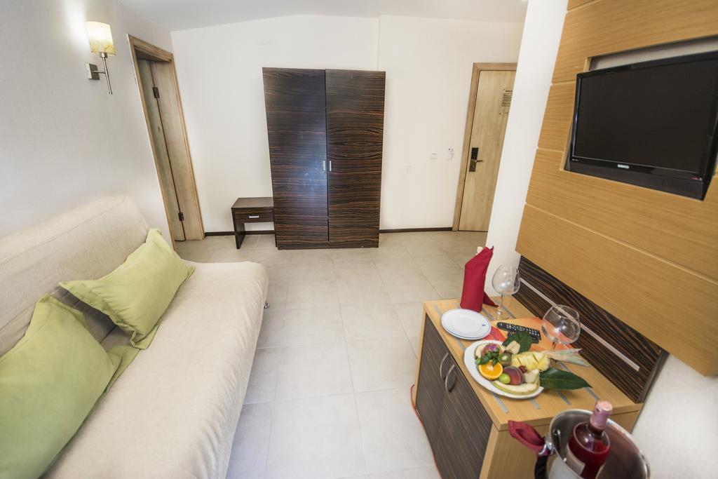 Mersoy Exclusive Hotel (Adults Only) Ичмелер Экстерьер фото